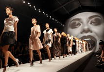 From Runway To Real Life: Elegant Formal Partywear Dresses To Make A Statement